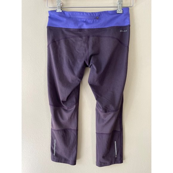 Nike Dri-Fit Women's Purple Color-Block Activewear Cropped Leggings - Picture 3 of 9